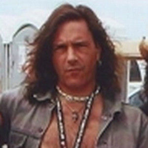 Meet your Posher, Posh